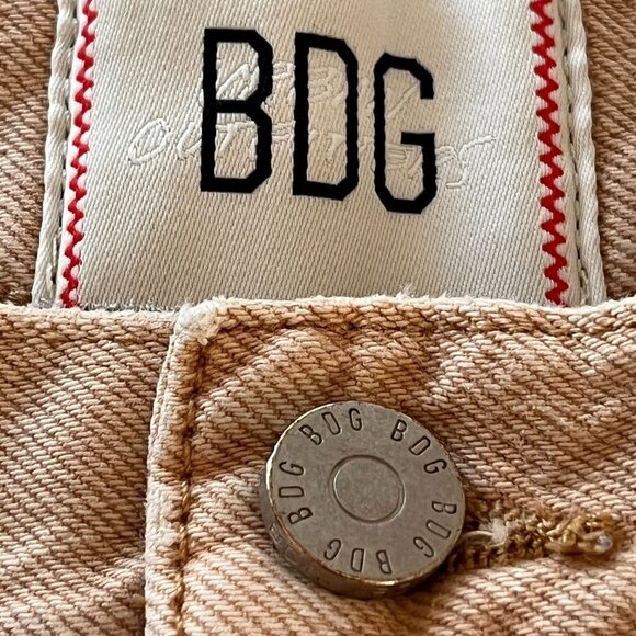 BDG Jeans Juniors Actual Size 26x28 Beige Zip Up Pullon Button Up Straight Leg‎ - Picture 14 of 16